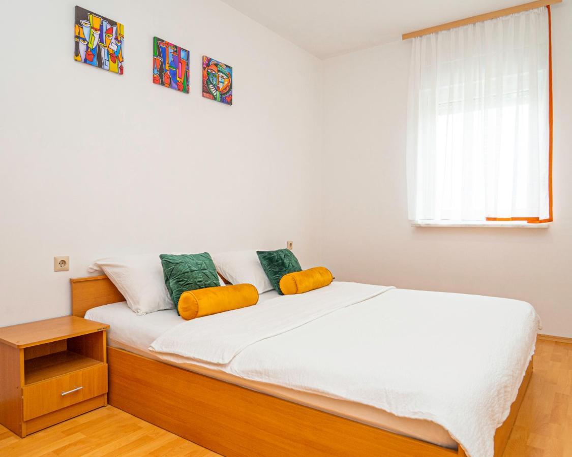 Baresic Apartment
