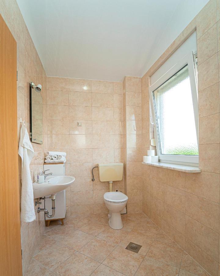 Baresic Apartment